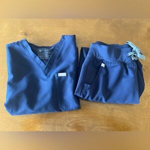 FIGS Navy Blue Scrub Set | Small Petite